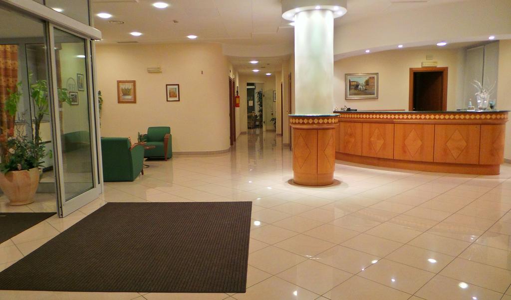 Hotel Rizzi Castel San Giovanni  Luaran gambar